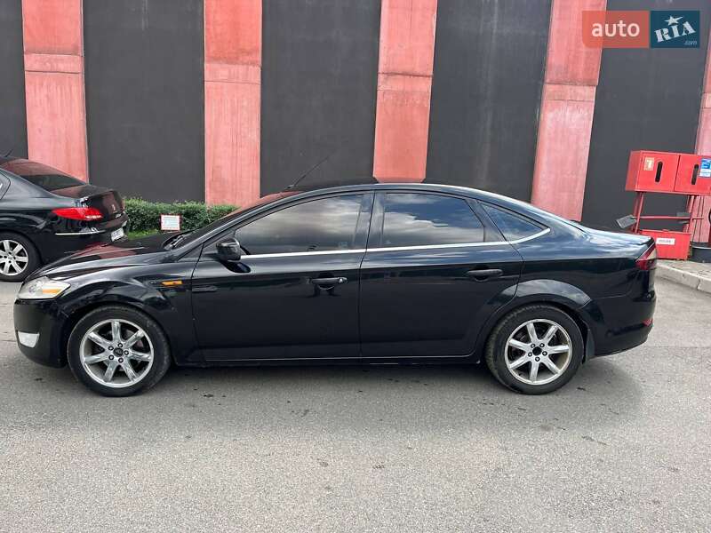 Седан Ford Mondeo 2008 в Киеве