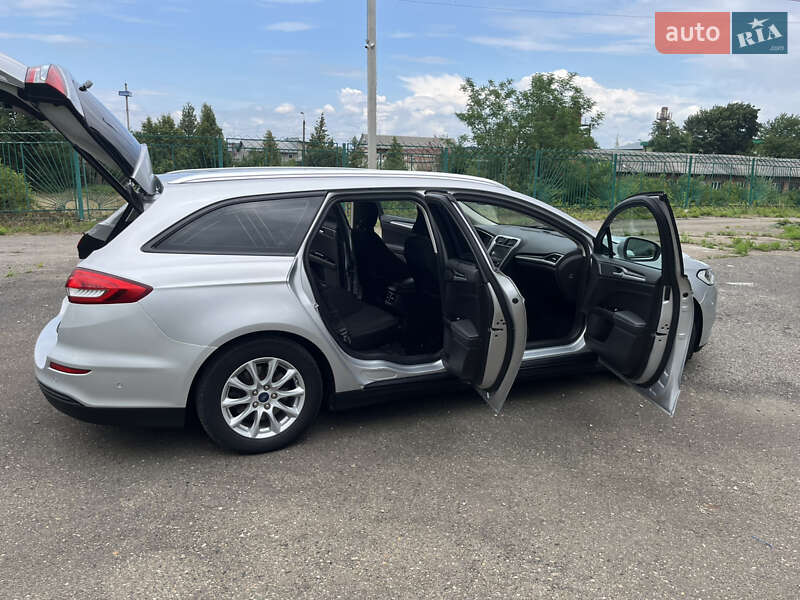 Универсал Ford Mondeo 2018 в Ивано-Франковске