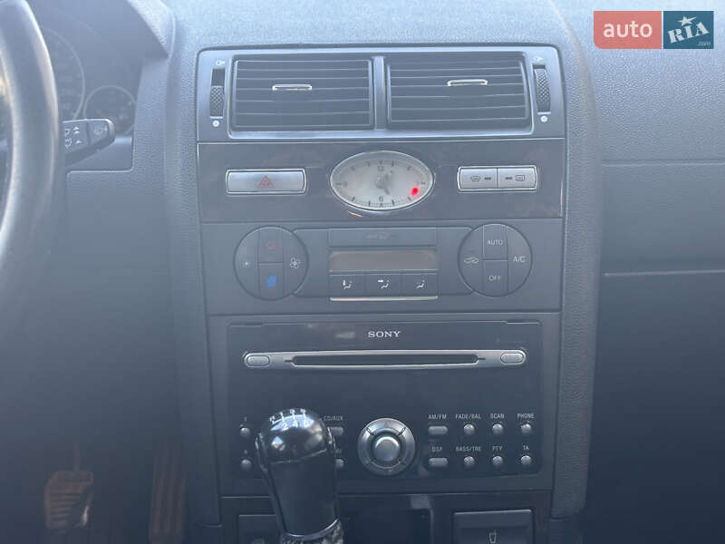 Ліфтбек Ford Mondeo 2003 в Трускавці фото 21 Ліфтбек Ford Mondeo 2003 в Трускавці