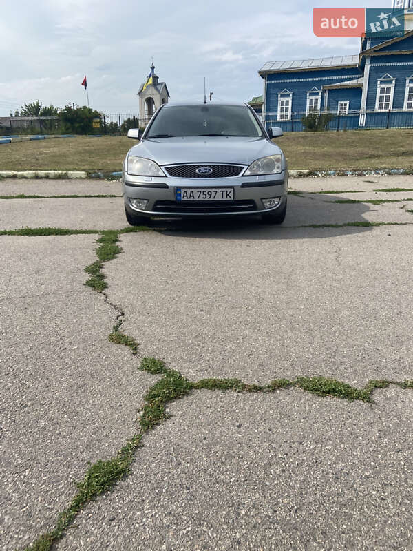 Лифтбек Ford Mondeo 2005 в Белой Церкви фото 4 Лифтбек Ford Mondeo 2005 в Белой Церкви