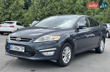 Лифтбек Ford Mondeo 2012 в Львове