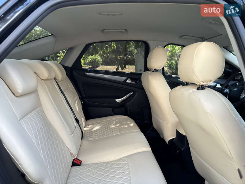 Седан Ford Mondeo 2013 в Чорткове фото 12 Седан Ford Mondeo 2013 в Чорткове