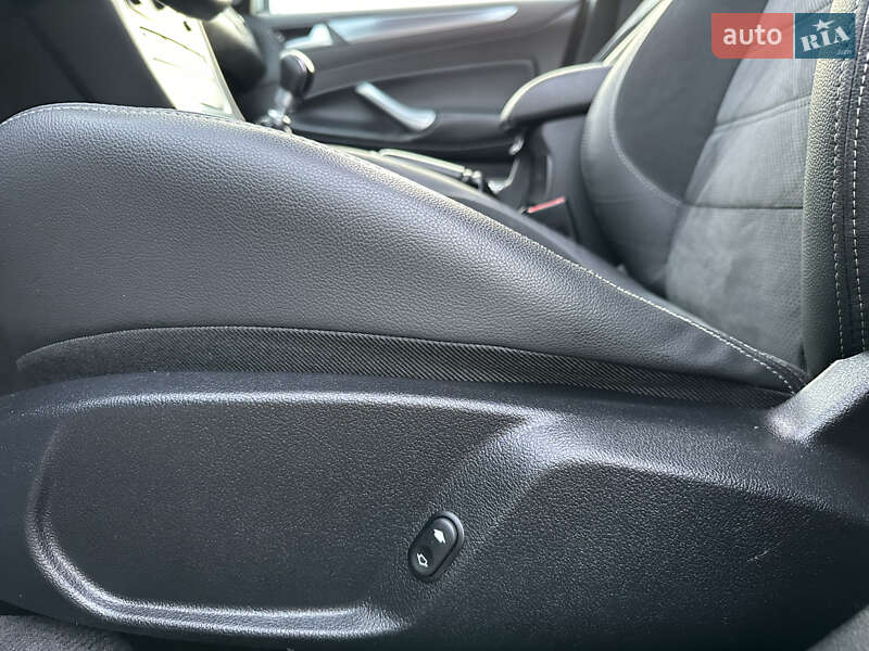 Універсал Ford Mondeo 2014 в Стрию