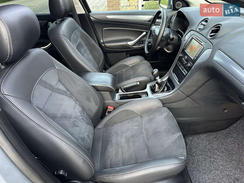 Універсал Ford Mondeo 2014 в Стрию