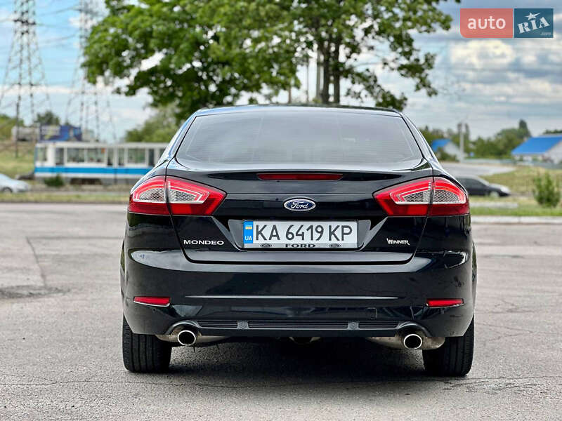 Седан Ford Mondeo 2012 в Днепре
