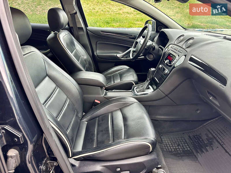 Седан Ford Mondeo 2012 в Днепре