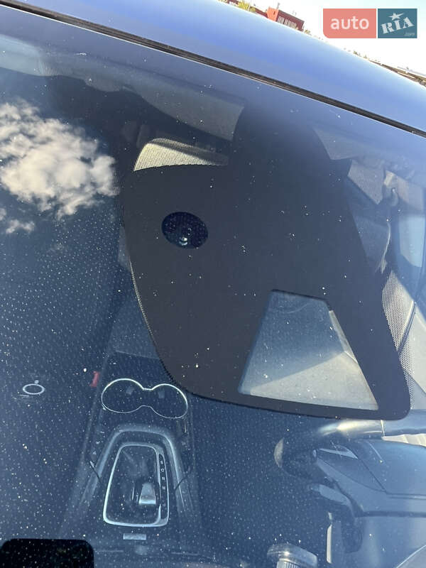 Лифтбек Ford Mondeo 2015 в Харькове фото 30 Лифтбек Ford Mondeo 2015 в Харькове