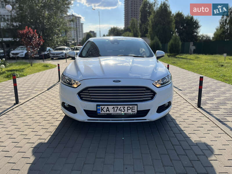 Лифтбек Ford Mondeo 2017 в Киеве