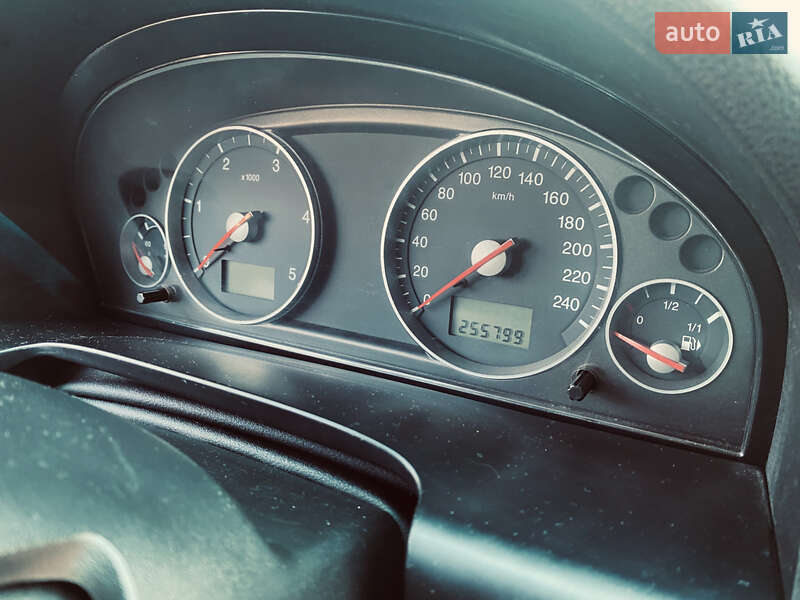 Лифтбек Ford Mondeo 2004 в Киеве фото 10 Лифтбек Ford Mondeo 2004 в Киеве