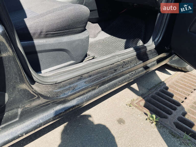 Лифтбек Ford Mondeo 2004 в Киеве фото 17 Лифтбек Ford Mondeo 2004 в Киеве