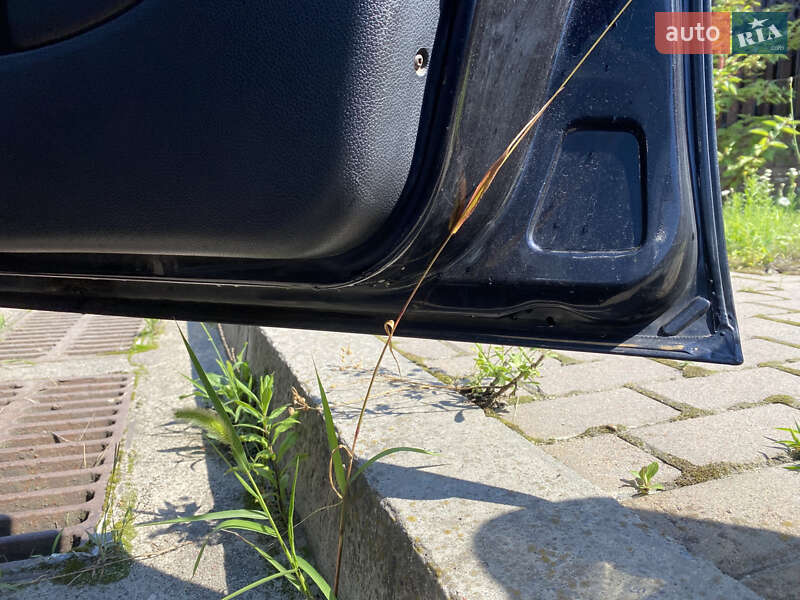 Лифтбек Ford Mondeo 2004 в Киеве фото 18 Лифтбек Ford Mondeo 2004 в Киеве