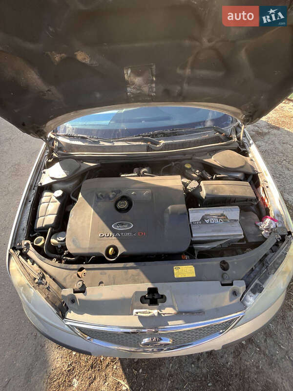 Универсал Ford Mondeo 2001 в Полтаве