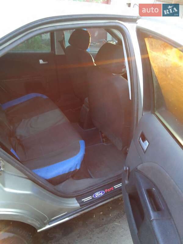 Седан Ford Mondeo 2002 в Чернигове фото 4 Седан Ford Mondeo 2002 в Чернигове