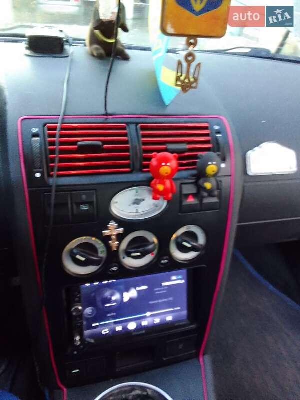 Седан Ford Mondeo 2002 в Чернигове фото 6 Седан Ford Mondeo 2002 в Чернигове