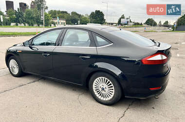 Седан Ford Mondeo 2009 в 