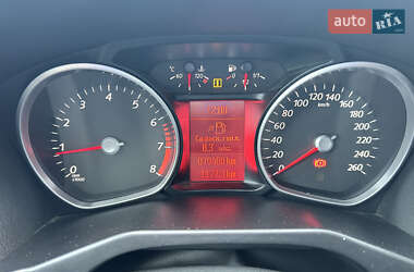 Седан Ford Mondeo 2012 в 