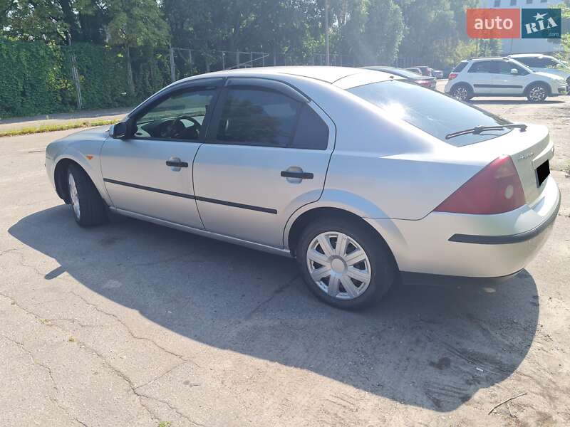 Лифтбек Ford Mondeo 2003 в Днепре