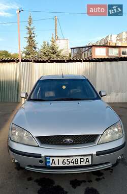 Седан Ford Mondeo 2002 в 