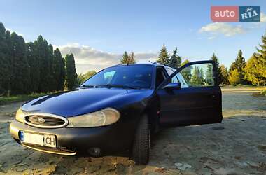 Універсал Ford Mondeo 1998 в Дубні