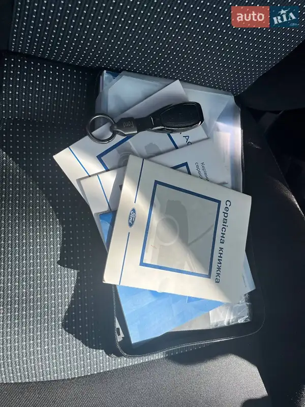 Седан Ford Mondeo 2010 в Киеве документ