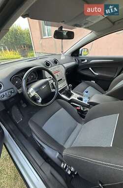 Универсал Ford Mondeo 2010 в Ровно
