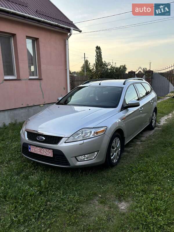 Универсал Ford Mondeo 2010 в Ровно