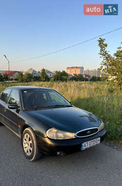 Седан Ford Mondeo 1996 в Бурштині