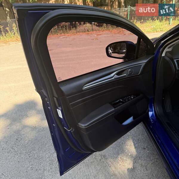 Ліфтбек Ford Mondeo 2016 в Харкові фото 16 Ліфтбек Ford Mondeo 2016 в Харкові