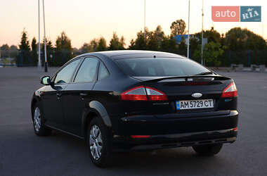 Лифтбек Ford Mondeo 2008 в 