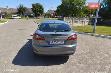 Лифтбек Ford Mondeo 2008 в 