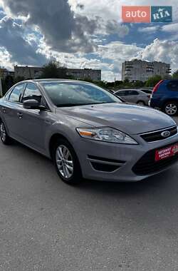 Седан Ford Mondeo 2010 в 