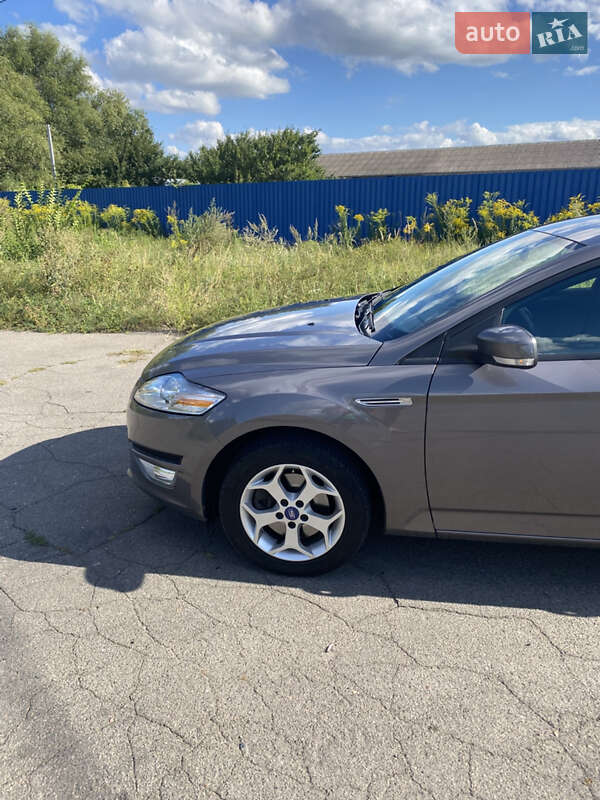 Седан Ford Mondeo 2011 в Борисполе