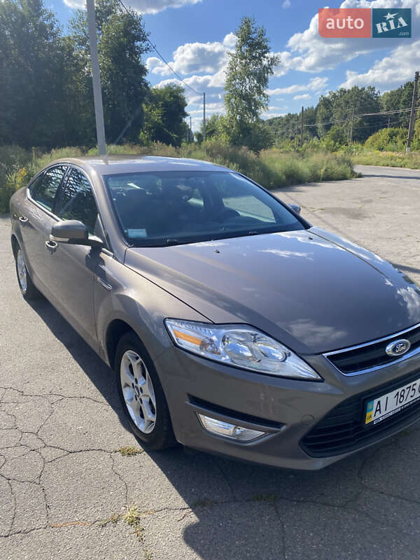 Седан Ford Mondeo 2011 в Борисполе
