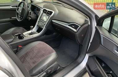 Седан Ford Mondeo 2017 в 