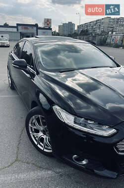 Седан Ford Mondeo 2016 в 
