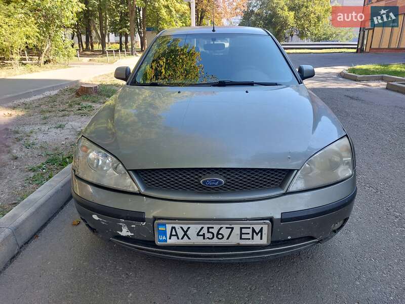 Седан Ford Mondeo 2001 в Харькове