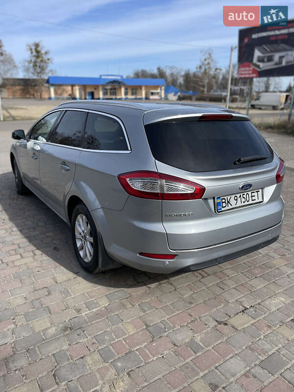 Универсал Ford Mondeo 2013 в Владимирце