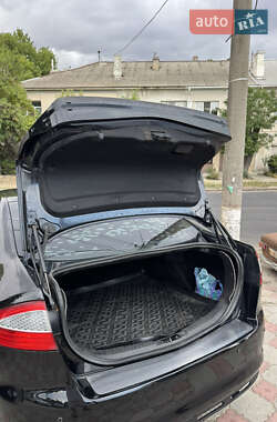 Седан Ford Mondeo 2010 в 