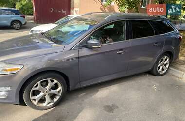 Универсал Ford Mondeo 2011 в 