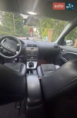 Седан Ford Mondeo 2006 в 