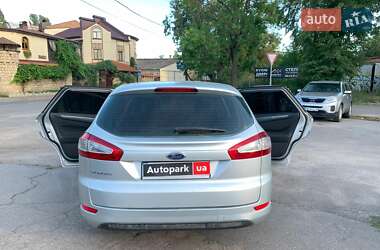Универсал Ford Mondeo 2011 в 