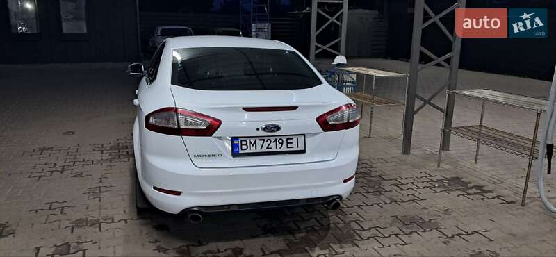 Седан Ford Mondeo 2012 в Сумах