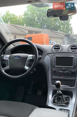 Універсал Ford Mondeo 2011 в 