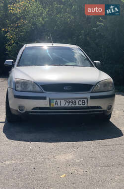 Седан Ford Mondeo 2003 в Рокитному