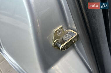 Седан Ford Mondeo 2005 в 