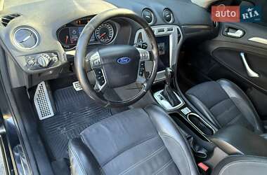 Седан Ford Mondeo 2010 в 