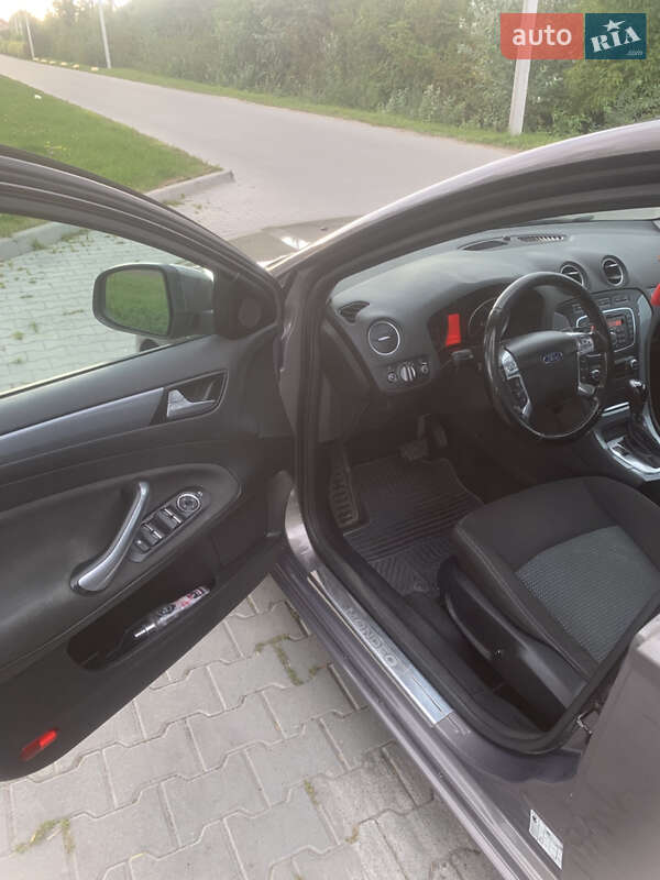 Универсал Ford Mondeo 2010 в Львове