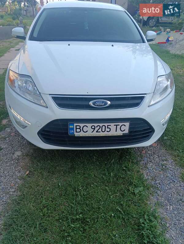 Седан Ford Mondeo 2012 в Трускавце