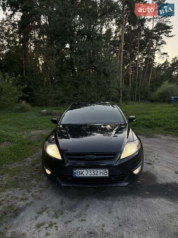 Универсал Ford Mondeo 2011 в Ровно