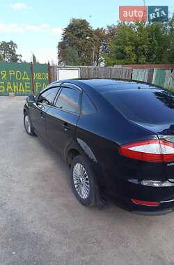 Лифтбек Ford Mondeo 2007 в 